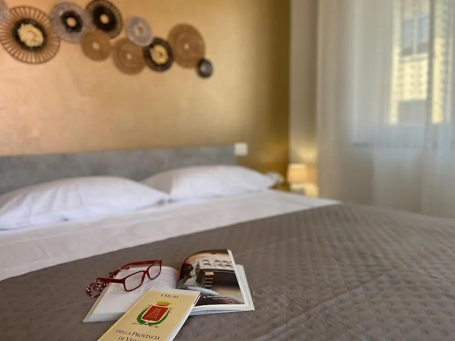 Nr2 Silver Loft Apartments Verona 700Mt Fiera איטליה